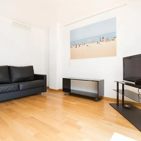 Ainb Sagrada Familia Apartamento Barcelona
